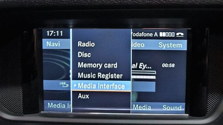 Mercedes c220 on sale bluetooth music